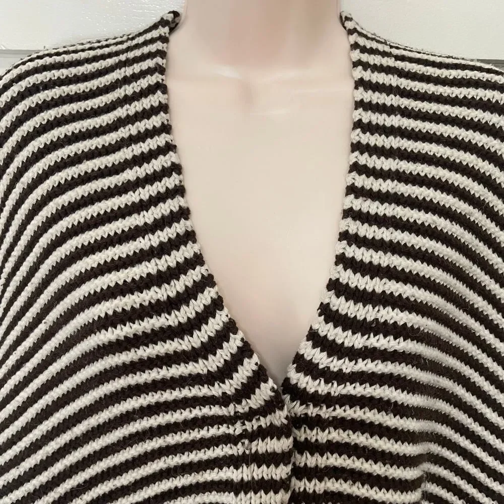 Mingnuo women's large chunky striped cropped brown beige button cardigan sweater